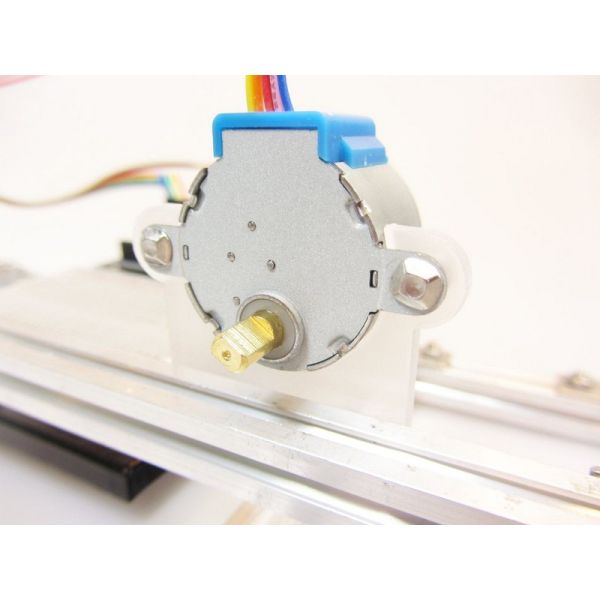 MakerBeam Micro Stepper Bracket flat