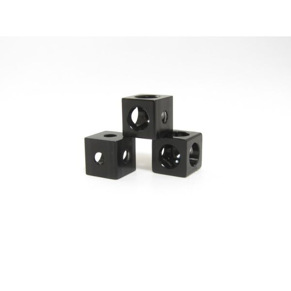 MakerBeam Corner Cubes, 12pcs