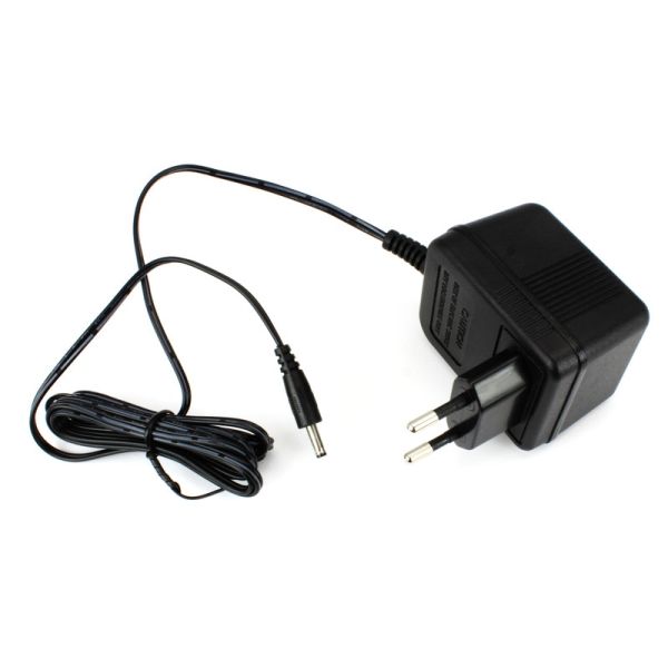 AC/AC voltage transformer 230V/9V